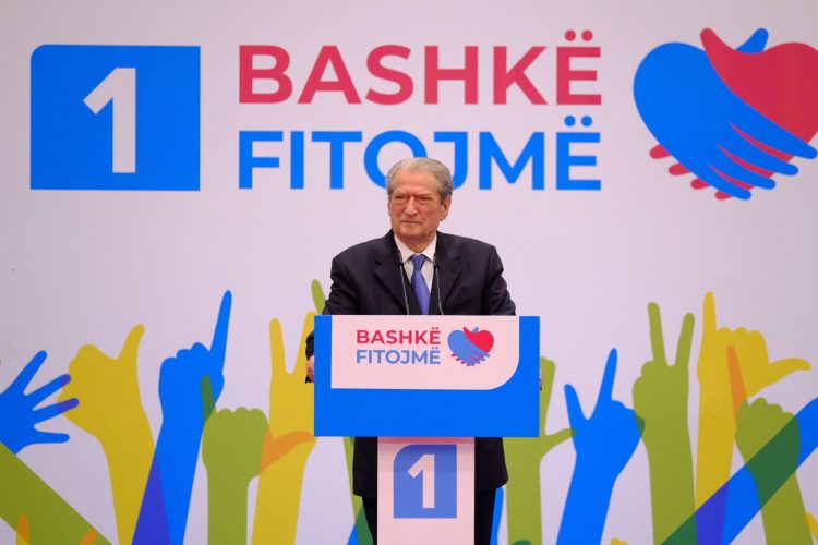 Berisha-Becit: Hajde këtu së bashku me Spahinë. Kandidimi për Ramën, gabimi i jetës tënde