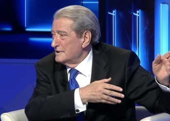 Berisha: Veliaj për qëllime personale në Teheran, këtu po hyjnë para të Iranit  