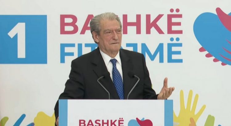 Dha dorëheqjen/ Berisha: Ali Basha mori sot 220 mijë euro shpërblim nga Rama