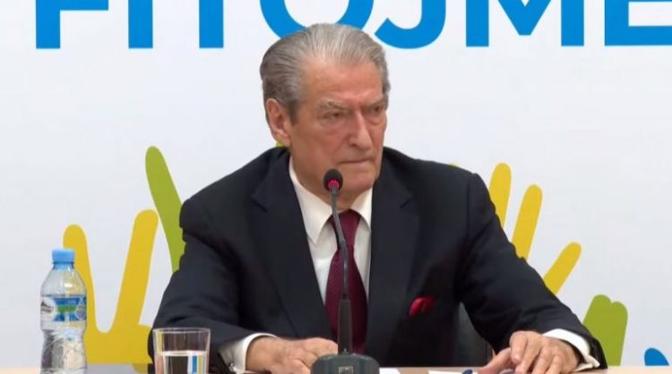 Nuk u përgjigjën për fushatën, Berisha: Kanë filluar që sot shkarkimet nga puna