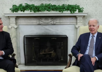 SHBA shmang falimentin, Biden arrin marrëveshje me McCarthy për tavanin e borxhit