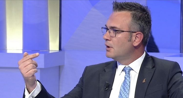 “PD ka mungesë totale organizimi”,Gert Bogdani: Janë të njëjtët njerëz që dështuan 6 herë