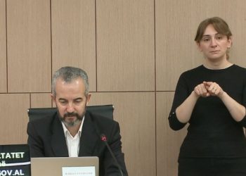 “Farsë elektorale”/ Celibashi-Berishës: Procesi i numërimit edhe më i mirë se ai i 2021