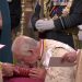 “Do jem monark besnik”, Charles III betohet me dorën mbi bibël