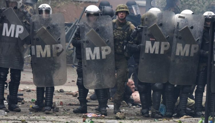 Kina mbështet Serbinë rreth tensioneve në Kosovë