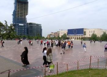 Mungesat për fuqi punëtore në Hoteleri-Turizëm. Ekspertët: Ndikoi edhe emigrimi