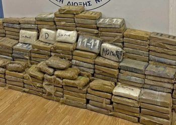 Sekuestrohen 100 kg kokainë në Selanik, droga u transportua me konteinerin e bananeve