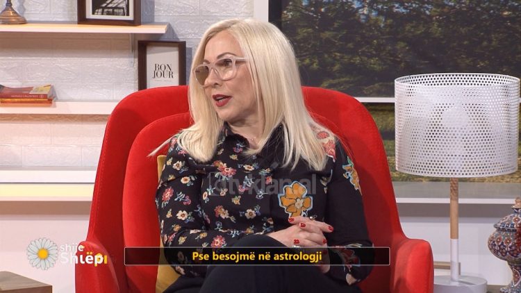 Horoskopi i javës nuk ‘kursen’ lajmet e mira, shenjat marrin para dhe bien në dashuri