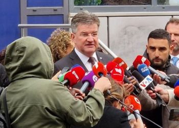 Marrëdhëniet me Serbinë/ Lajçak takim me Kurtin: Diskutuam për hapat e mëtejshëm