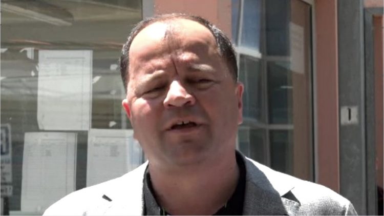 Lefter Maliqi kallëzon në SPAK: Zgjedhjet u vodhën, 17 kutitë e fundit janë ndërruar