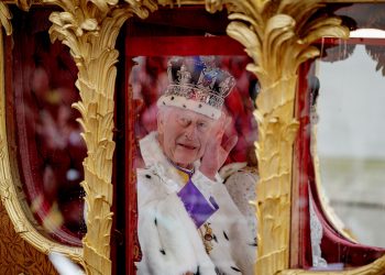 U kurorëzua sot Mbret, liderët botërorë urojnë monarkun Charles III