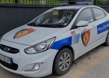 28-vjeçari merr makinë me qira në Lushnje dhe zhduket