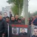 Familjarët e të zhdukurve në Sarandë, protestë para Policisë së Shtetit