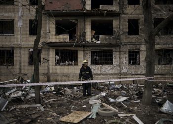 Rinisin sulmet në Ukrainë, humb jetën një person