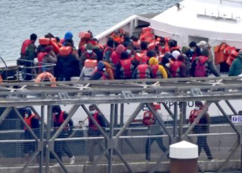 Hyrja ilegale me varka, Britania e Madhe nis fushatën sensibilizuese për shqiptarët