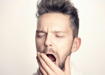 Sa kohë mund të qëndroni pa gjumë?