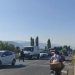 Aksident i trefishtë në aksin rrugor Lezhë-Laç, devijohet qarkullimi i mjeteve