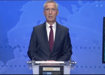 Stoltenberg bën thirrje për uljen e tensioneve mes Kosovës dhe Serbi