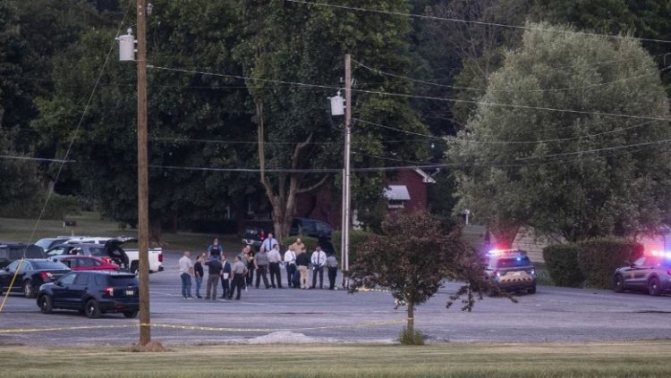 Të shtëna me armë në SHBA, gjatë shkëmbimit të zjarrit vritet polici dhe agresori