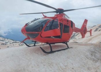 Kishin mbetur të bllokuar në malin e Jezercës, shpëtohen dy turistët e huaj