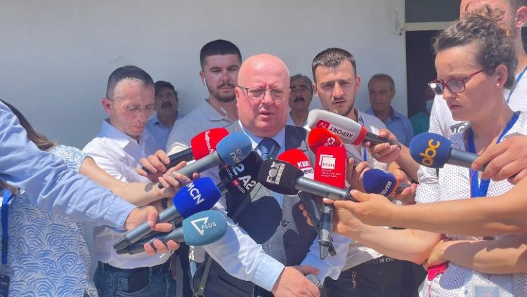 Kontrolli në kampin e MEK,avokati: Policia ka ushtruar dhunë,presim raportin mjeko-ligjor