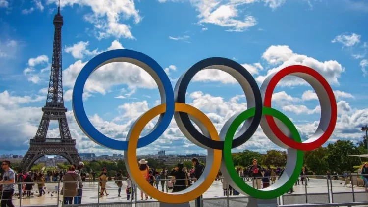 Lojërat Olimpike Paris 2024: Policia franceze bastis selinë e organizatorëve
