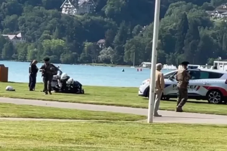 Tmerr në Francë, 6 fëmijë sulmohen me thikë në një park lojërash