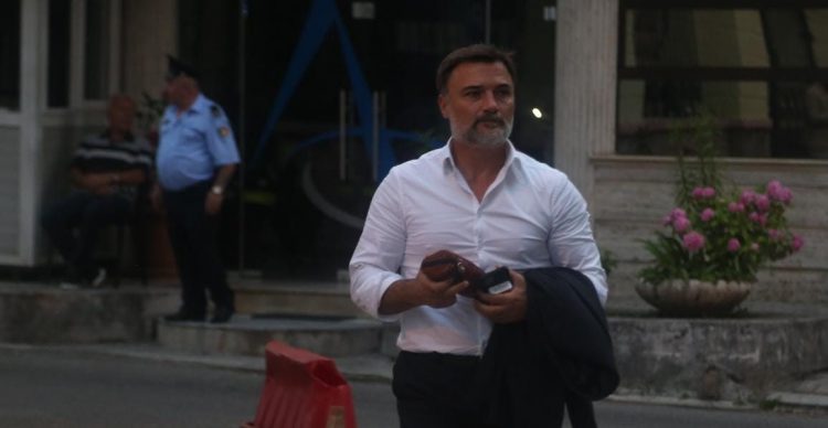 Zgjedhjet për kryetar/ PD mbledh kryesinë, bojkotohet nga Bardhi