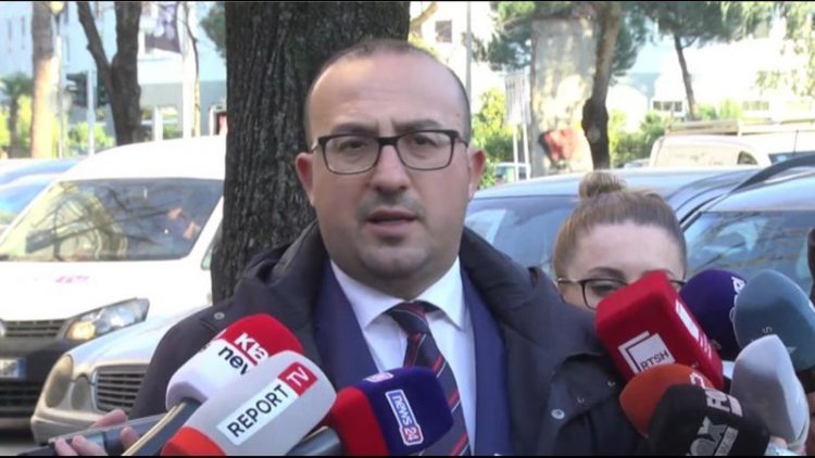 Situata e PD/Korreshi: Demokratët ta dinë që lufta s’bëhet për ta por për b*thën e këtyre