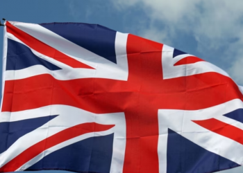 Britania bën thirrje për lirimin e menjëhershëm të tre policëve të Kosovës