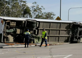 Përmbyset autobusi i dasmës/ 10 persona humbin jetën, plagosen 25 të tjerë në Australi