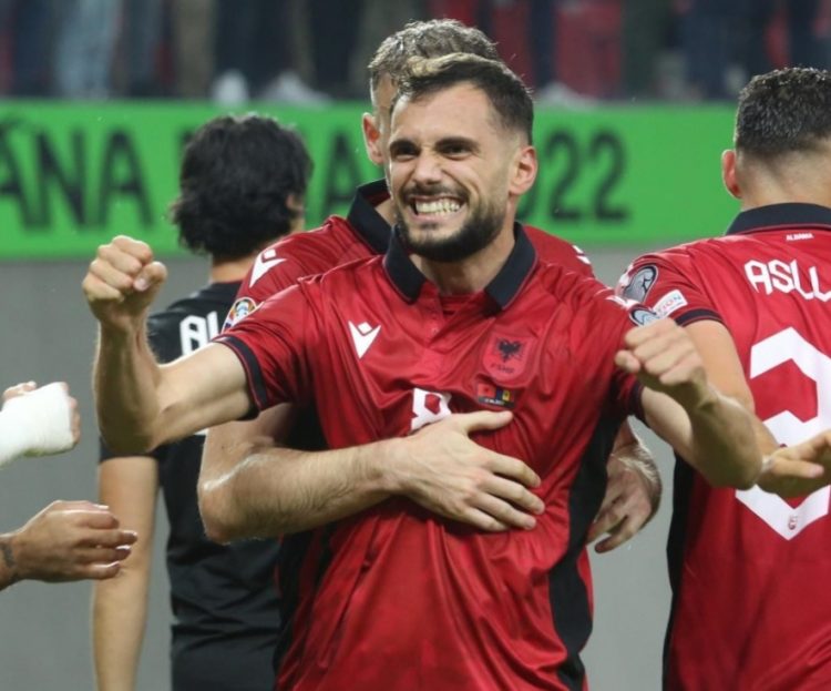 Shqipëria triumfon përballë Moldavisë