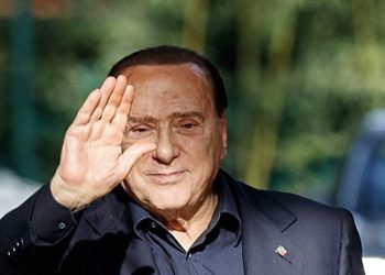 Funeral në katedralen e Milanos,kur do të përcillet në banesën e fundit Silvio Berlusconi