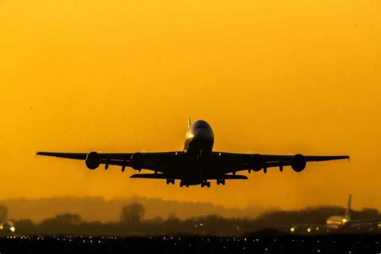 Pasagjeri qëllon me armë në aeroportin e Moldavisë, dy të vdekur