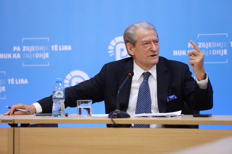 Berisha:Do kërkojmë sërish hetim parlamentar për aferën McGonigal, ka zhvillime dramatike