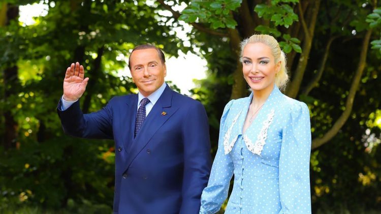 54 vjet më e re, kush është e veja e Berlusconit, dasma e tyre kushtoi 400 mijë euro