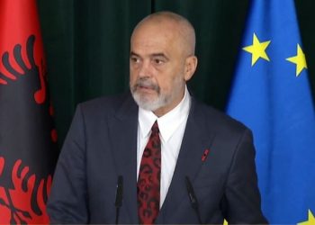 Rrëmbimi i policëve, Rama: Paqe në tryezë, mundësia s’do jetë gjithnjë aty për Kosovën