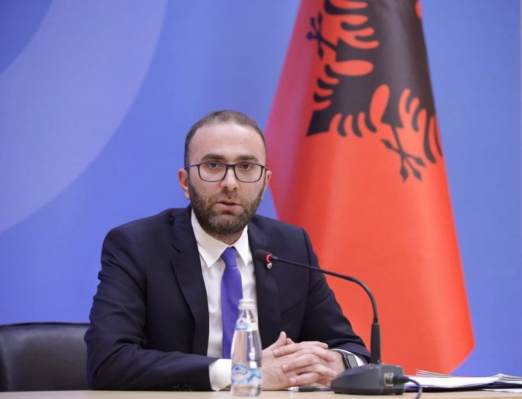 Kolegji i kryetarëve kundër Bardhit: Kryetari i ri i PD të zgjidhet brenda 15 korrikut