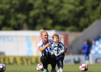 Nga stadiumi në ekran, Pejana Elezi: Tani shkoj me djalin