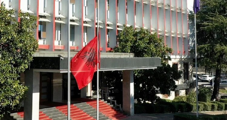 Nga Mustafa Nano te Ervin Bushati, zbulohen emrat e qeverisë për ambasadorë