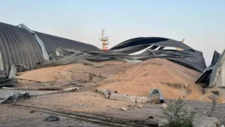 Rusia sulmon depot e grurit të Ukrainës në kufi me Rumaninë