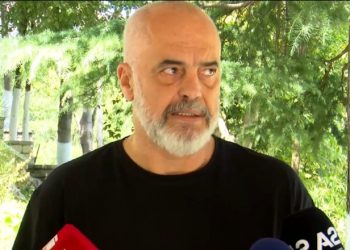 Mbledhja dy ditore në Tepelenë, Rama: Do të riorganizojmë procesin qeverisës