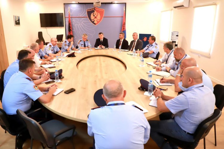 Balla takim me strukturat e Policisë në Kukës: Në kafe, vetëm për arsye familjare