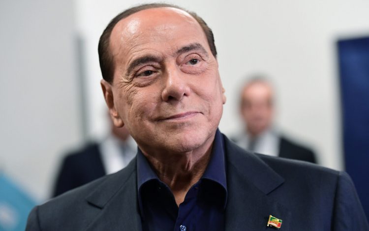 Testament i shkruar me dorë në 2006, zbulohen dëshirat e fundit të Berlusconit
