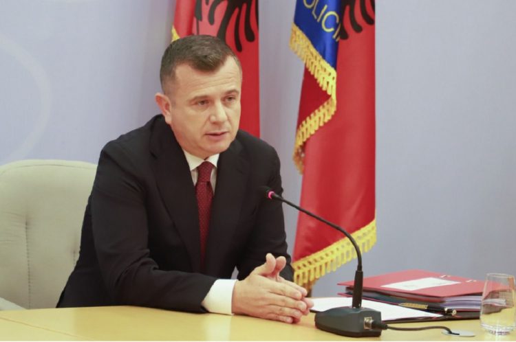 Mori detyrën si Ministër i Brendshëm, Balla publikon kërkesat e tij të para