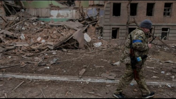 Rusia godet qytetin ukrainas për të dytën natë radhazi