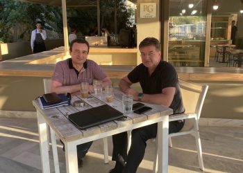 Lajçak takon Kurtin dhe Vuçiç: Të ndërmerren hapa për de-përshkallëzimin e situatës