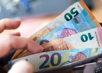 Shqipëria mbetet me pagën minimale më të ulët në Europë edhe në 2023