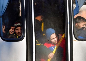 Më shumë se 700 mijë fëmijë ukrainas janë dërguar në Rusi