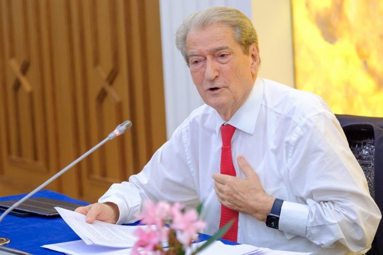 Shpallja “non grata”, Berisha:Nëse paraqitet një provë kundër meje, largohem nga politika